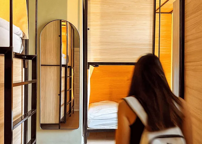 Gardiner House Hostel