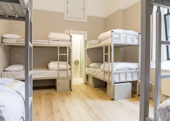 Gardiner House Hostel